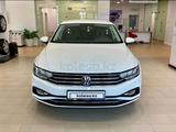 Volkswagen Passat 2022 годаүшін15 500 000 тг. в Астана – фото 2