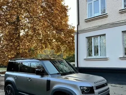 Land Rover Defender 2020 года за 65 000 000 тг. в Алматы – фото 6