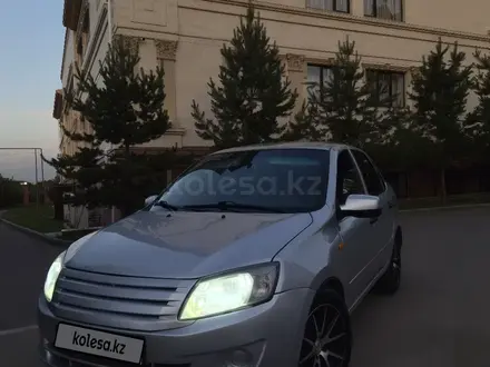 ВАЗ (Lada) Granta 2190 2013 года за 1 700 000 тг. в Алматы – фото 2