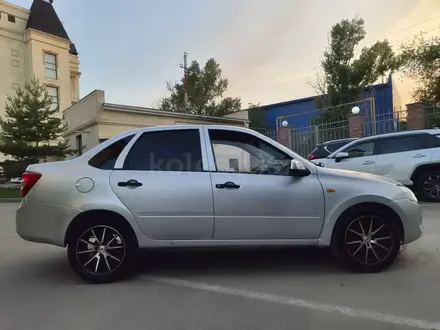 ВАЗ (Lada) Granta 2190 2013 года за 1 700 000 тг. в Алматы – фото 6