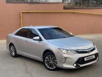 Toyota Camry 2015 годаfor13 500 000 тг. в Актау