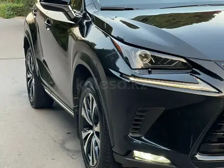 Lexus NX 300 2019 года за 16 600 000 тг. в Алматы – фото 3