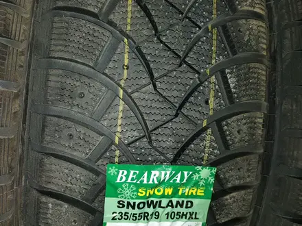 235/55R19 шипованные Bearway за 42 000 тг. в Алматы