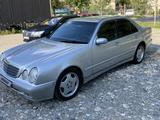 Mercedes-Benz E 200 2001 годаүшін4 100 000 тг. в Талдыкорган