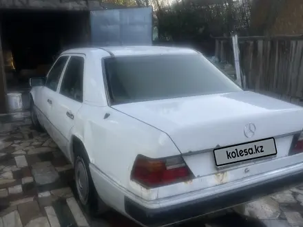 Mercedes-Benz E 200 1993 года за 1 500 000 тг. в Алматы – фото 13