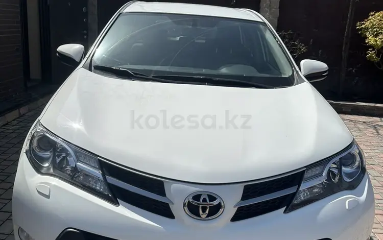 Toyota RAV4 2015 года за 10 500 000 тг. в Алматы