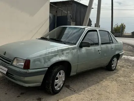 Opel Kadett 1990 года за 580 000 тг. в Шымкент – фото 2