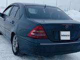 Mercedes-Benz C 240 2001 года за 2 500 000 тг. в Кокшетау – фото 4