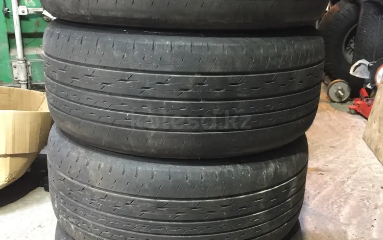 Резина летняя 235/50 r17 Bridgestone, из Японииүшін62 000 тг. в Алматы