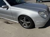 Mercedes-Benz E 320 2003 года за 3 699 000 тг. в Алматы – фото 2