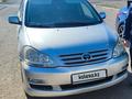 Toyota Avensis Verso 2005 годаfor6 400 000 тг. в Актобе