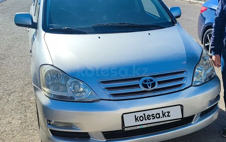 Toyota Avensis Verso 2005 годаfor6 400 000 тг. в Актобе