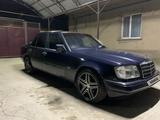 Mercedes-Benz E 280 1994 года за 2 700 000 тг. в Шымкент