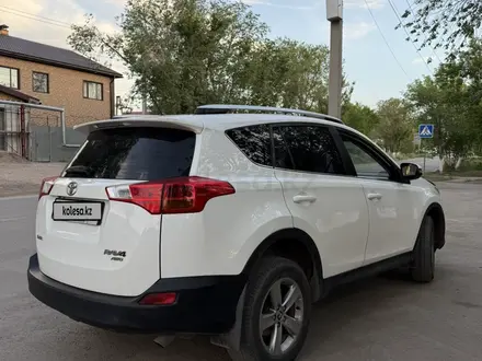 Toyota RAV4 2015 года за 8 900 000 тг. в Караганда – фото 8