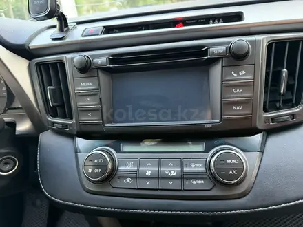 Toyota RAV4 2015 года за 8 900 000 тг. в Караганда – фото 11