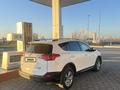 Toyota RAV4 2015 года за 8 900 000 тг. в Караганда