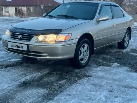 Toyota Camry 1999 годаүшін4 000 000 тг. в Ушарал