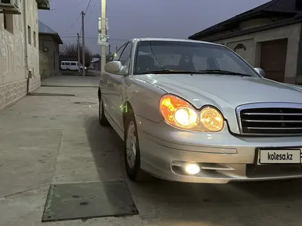 Hyundai Sonata 2003 года за 2 600 000 тг. в Шымкент – фото 2