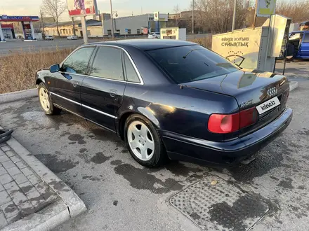 Audi A8 1997 года за 2 000 000 тг. в Караганда – фото 6