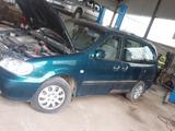 Kia Carnival 2004 года за 110 011 тг. в Костанай