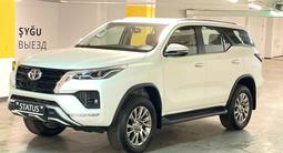 Toyota Fortuner 2023 годаүшін29 700 000 тг. в Алматы