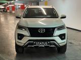 Toyota Fortuner 2023 года за 29 700 000 тг. в Алматы – фото 2