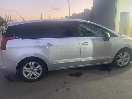 Peugeot 5008 2010 года за 4 200 000 тг. в Астана – фото 4