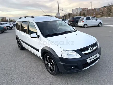 ВАЗ (Lada) Largus Cross 2017 года за 5 500 000 тг. в Костанай – фото 2