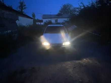 Nissan Primera 1995 года за 500 000 тг. в Астана – фото 4
