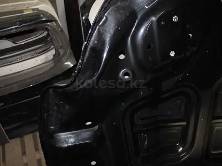 Капот Bmw Xm за 250 000 тг. в Караганда – фото 3
