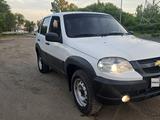 Chevrolet Niva 2018 года за 3 500 000 тг. в Павлодар – фото 2