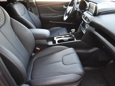 Hyundai Santa Fe Travel 2019 года за 11 590 000 тг. в Астана – фото 12