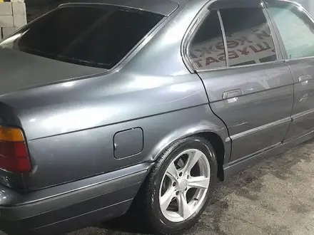 BMW 525 1995 года за 2 200 000 тг. в Кентау – фото 4