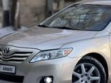 Toyota Camry 2010 года за 6 500 000 тг. в Бейнеу – фото 4