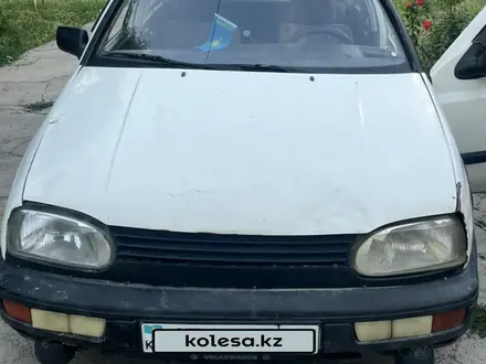 Volkswagen Golf 1994 года за 650 000 тг. в Шымкент