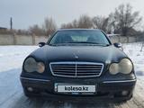 Mercedes-Benz C 240 2003 годаfor2 800 000 тг. в Каскелен