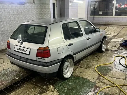 Volkswagen Golf 1993 года за 2 100 000 тг. в Костанай – фото 22