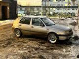 Volkswagen Golf 1993 года за 2 100 000 тг. в Костанай