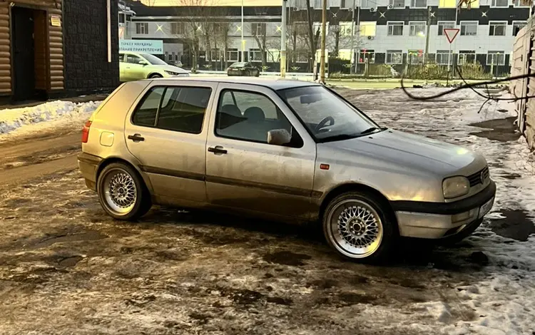 Volkswagen Golf 1993 года за 2 100 000 тг. в Костанай