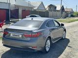 Lexus ES 300h 2013 года за 12 000 000 тг. в Алматы – фото 4