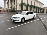 Volkswagen Passat 2014 года за 5 200 000 тг. в Алматы – фото 2