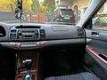 Toyota Camry 2005 годаүшін5 900 000 тг. в Алматы – фото 34