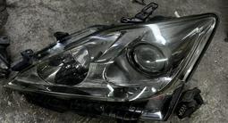 Фары новые б у Lexus is бампер капот дверь за 240 000 тг. в Алматы – фото 3