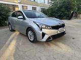 Kia Rio 2021 года за 7 190 000 тг. в Актау