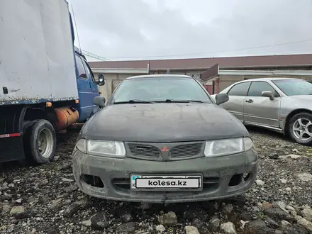 Mitsubishi Carisma 1997 года за 1 300 000 тг. в Алматы – фото 3