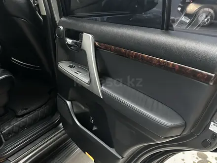 Toyota Land Cruiser 2012 года за 18 500 000 тг. в Караганда – фото 12