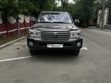Toyota Land Cruiser 2012 годаүшін18 500 000 тг. в Караганда