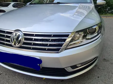 Volkswagen Passat CC 2014 года за 7 800 000 тг. в Алматы – фото 34