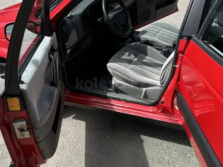 Volkswagen Passat 1991 года за 1 600 000 тг. в Алматы – фото 20