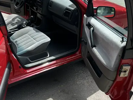 Volkswagen Passat 1991 года за 1 600 000 тг. в Алматы – фото 31